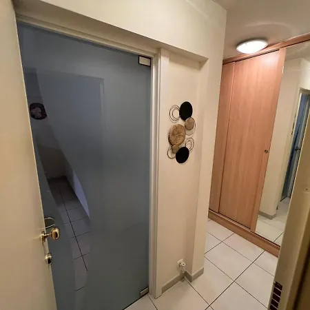 Apartment Residentie Cappuccino -- In Stad Vlakbij Strand Ostende